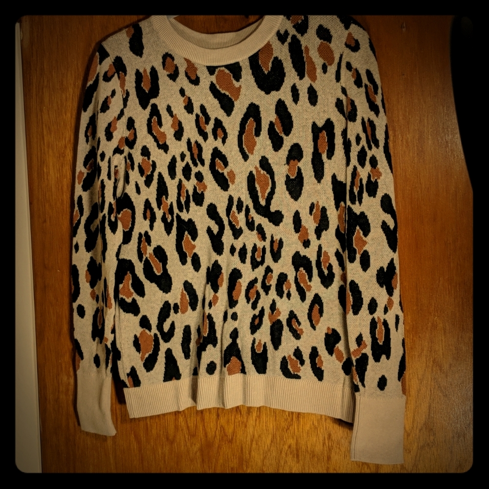 Leopard sweater
